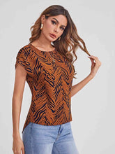 Load image into Gallery viewer, Twisted Open Back Blouse
