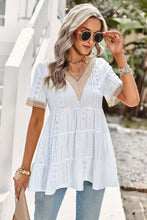 Load image into Gallery viewer, Contrast Short Sleeve Tiered Blouse
