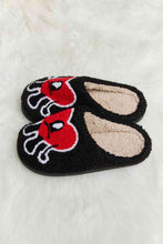 Load image into Gallery viewer, Melody Love Heart Print Plush Slippers
