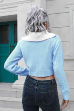 Load image into Gallery viewer, Contrast Collared Cropped Sweater
