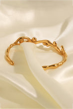 Load image into Gallery viewer, Inlaid Synthetic Pearl Open Bracelet
