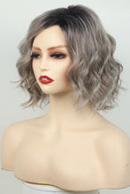 Load image into Gallery viewer, Synthetic Short Wavy Wigs 4&#39;&#39;
