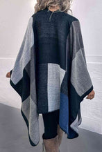 Load image into Gallery viewer, Color Block Open Front Poncho
