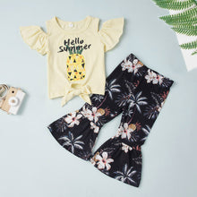 Load image into Gallery viewer, HELLO SUMMER Graphic Top and Floral Flare Pants Set
