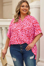 Load image into Gallery viewer, Plus Size Printed Notched Neck Half Sleeve Top
