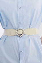 Load image into Gallery viewer, Pearl Heart Buckle Elastic Belt
