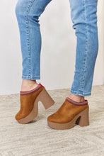 Load image into Gallery viewer, Legend Footwear Platform Suede Clog Heel
