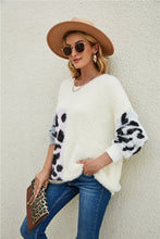Load image into Gallery viewer, Fuzzy Mixed Print Pullover Sweater
