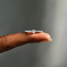 Load image into Gallery viewer, Heart Shape Inlaid Zircon Enamel Ring
