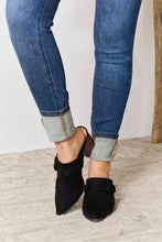 Load image into Gallery viewer, East Lion Corp Pointed-Toe Braided Trim Mules
