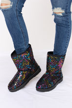 Load image into Gallery viewer, Forever Link Sequin Thermal Flat Boots
