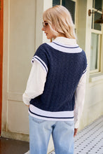 Load image into Gallery viewer, Contrast V-Neck Cap Sleeve Sweater Vest
