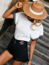 Load image into Gallery viewer, Contrast Round Neck Short Sleeve Knit Top
