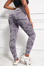 Load image into Gallery viewer, Camo Print Seamless High Waist Yoga Leggings
