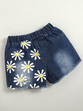 Load image into Gallery viewer, Girls Gingham Flutter Sleeve Top and Floral Denim Shorts Set
