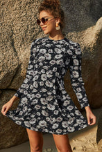 Load image into Gallery viewer, Floral Puff Sleeve A-Line Dress
