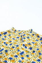 Load image into Gallery viewer, Floral Puff Sleve Keyhole Blouse
