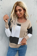 Load image into Gallery viewer, Color Block Ribbed Trim Round Neck Knit Pullover
