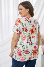 Load image into Gallery viewer, Plus Size Floral Print Sequin Pocket Tee
