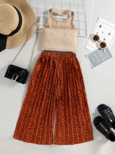 Load image into Gallery viewer, Girls Ribbed Halter Neck Tank and Leopard Pleated Wide Leg Pants Set
