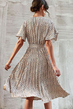 Load image into Gallery viewer, Animal Print Tie-Waist Pleated Dress
