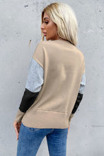 Load image into Gallery viewer, Color Block Ribbed Trim Round Neck Knit Pullover
