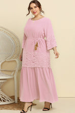 Load image into Gallery viewer, Plus Size Spliced Lace Tassel Belted Dress
