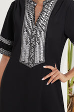 Load image into Gallery viewer, Contrast Side Slit Half Sleeve Dress
