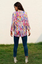 Load image into Gallery viewer, Plus Size Printed Notched Long Sleeve Blouse
