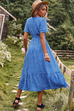 Load image into Gallery viewer, Printed Tie-Waist Short Puff Sleeve Surplice Dress
