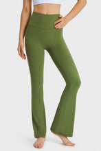 Load image into Gallery viewer, Elastic Waist Flare Yoga Pants
