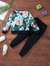 Load image into Gallery viewer, Kids Camouflage Elephant Graphic Sweatshirt and Pants Set
