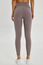 Load image into Gallery viewer, Wide Seamless Band Waist Sports Leggings
