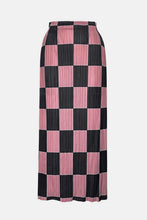 Load image into Gallery viewer, Checkered Accordion Pleated Midi Skirt
