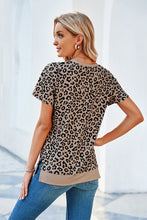 Load image into Gallery viewer, Leopard Print Short Sleeve Tee
