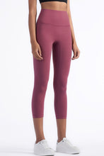 Load image into Gallery viewer, Feel Like Skin Elastic Waistband Cropped Yoga Leggings
