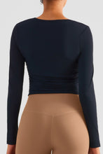 Load image into Gallery viewer, Lightweight Round Neck Long Sleeve Sports Top
