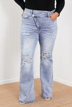 Load image into Gallery viewer, RISEN Valerie Full Size Crossover Flared Jeans
