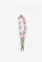 Load image into Gallery viewer, Assorted 4-Piece Macrame Flower Keychain
