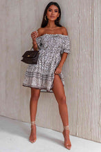 Load image into Gallery viewer, Printed Off-Shoulder Pleated Dress
