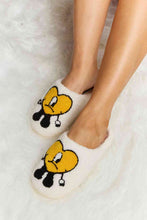 Load image into Gallery viewer, Melody Love Heart Print Plush Slippers
