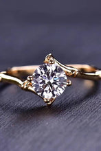Load image into Gallery viewer, Incredible Love 1 Carat Moissanite Ring
