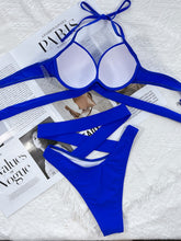Load image into Gallery viewer, Crisscross Halter Neck Bikini Set
