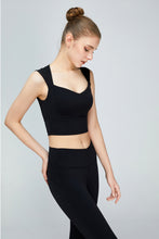 Load image into Gallery viewer, Sweat Absorbing Sleeveless Sports Bra
