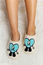 Load image into Gallery viewer, Melody Love Heart Print Plush Slippers
