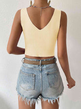 Load image into Gallery viewer, Twisted Cropped Knit Tank
