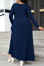 Load image into Gallery viewer, Plus Size Round Neck Long Sleeve Maxi Dress with Pockets
