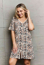 Load image into Gallery viewer, MOON NITE Quilted Quivers Button Down Sleepwear Dress

