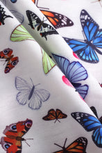 Load image into Gallery viewer, Girls Butterfly Pattern Hoodie and Pants Set
