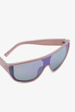 Load image into Gallery viewer, UV400 Polycarbonate Wayfarer Sunglasses
